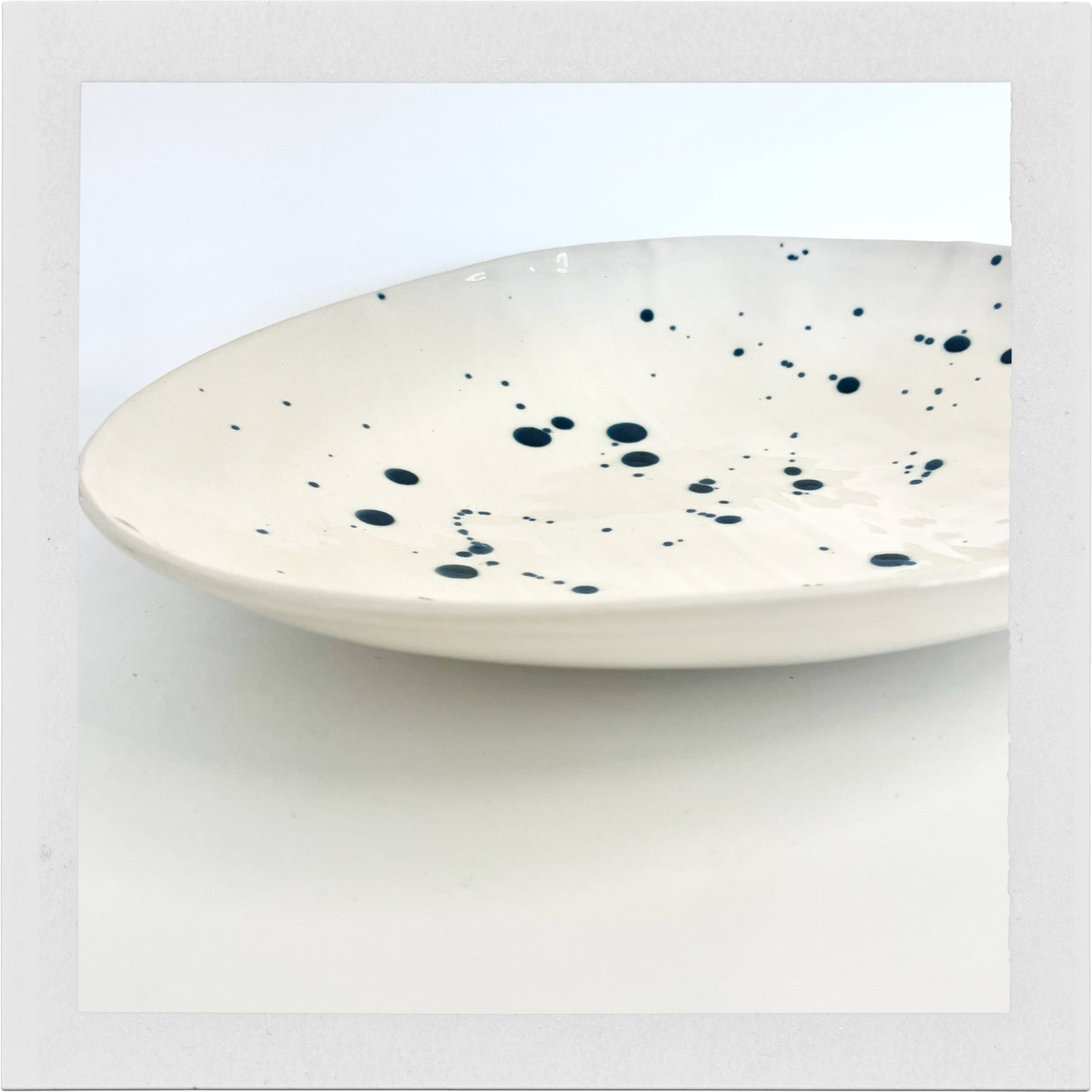 Serving bowl - Splatter design