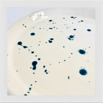 Round serving tray - Blue Splatter