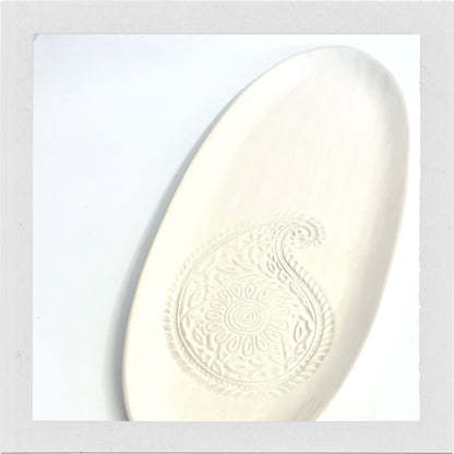 Oval serving tray - Paisley design